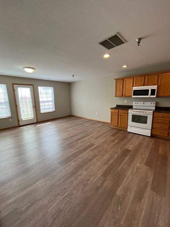 2150 Ne 18th St #92 - Photo 5 of 17