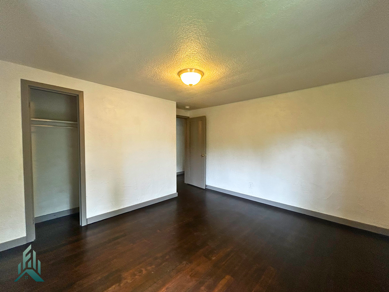 244 5th St - Photo 7 of 10