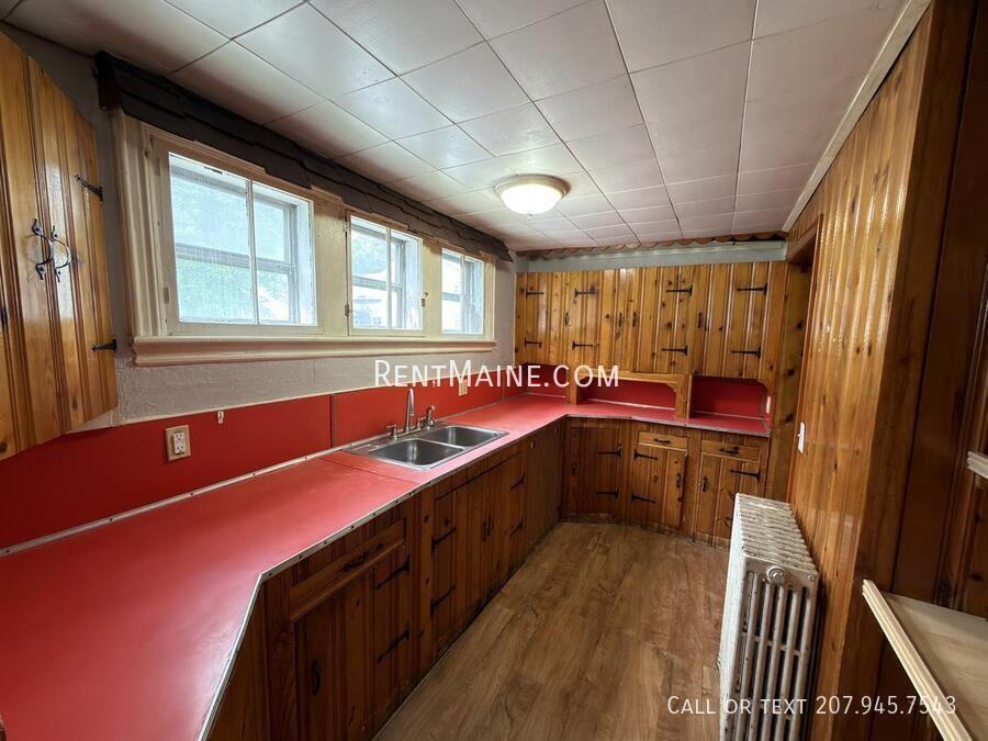 26 Boynton St #1 - Photo 2 of 10