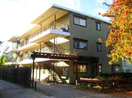 featured image of 2132 Roosevelt Ave