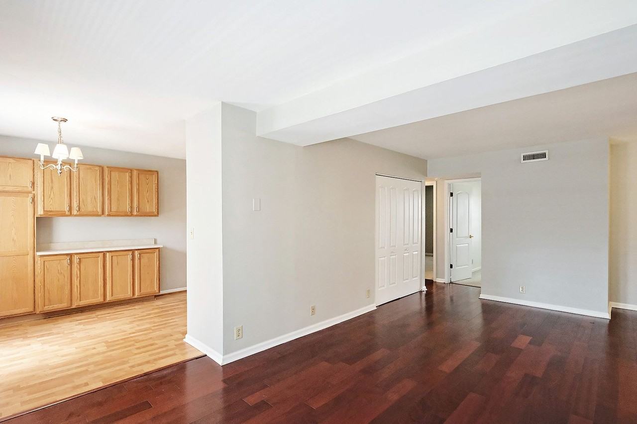 1264 Villa Ln #D - Photo 4 of 10