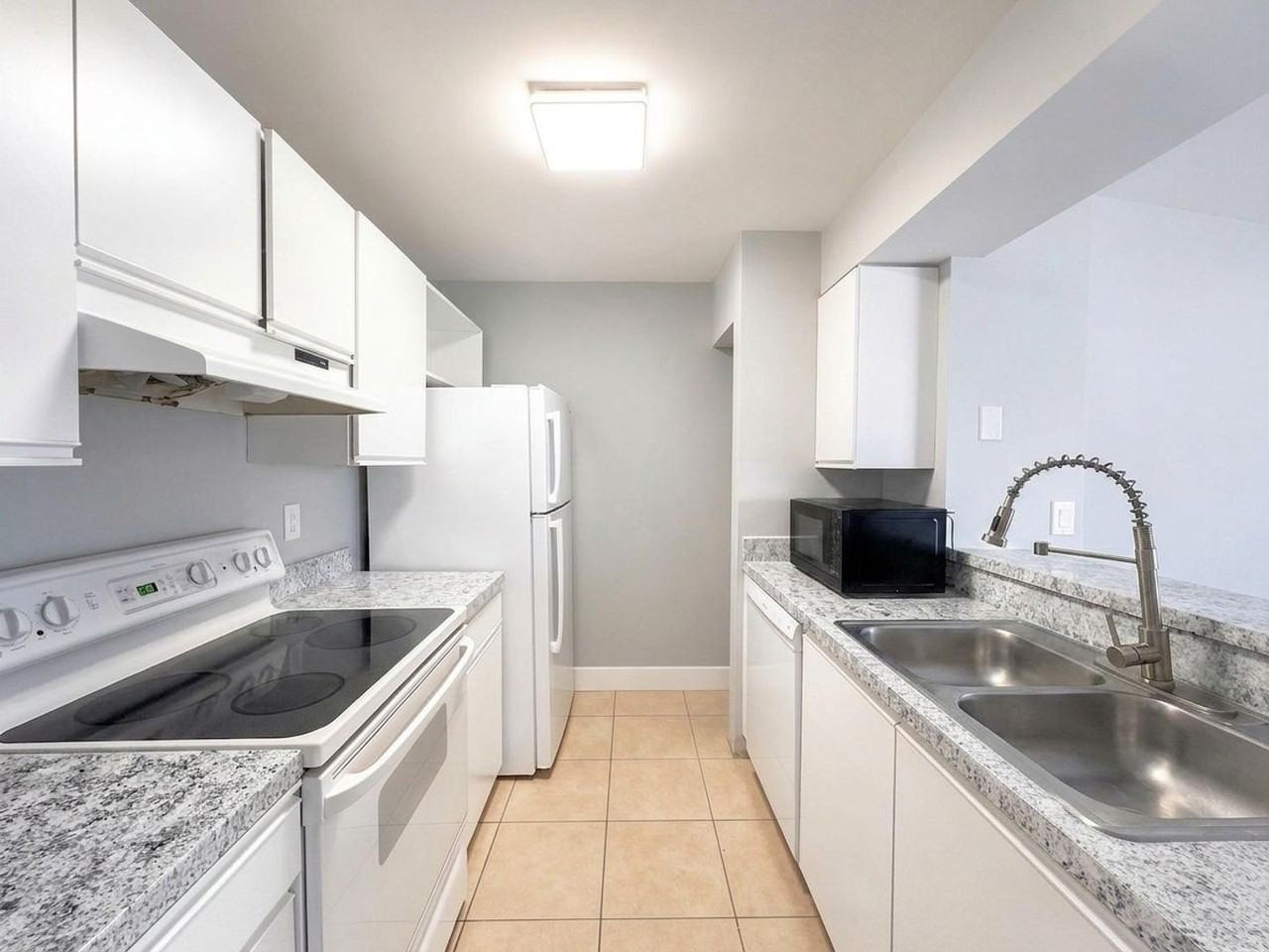 150 Santa Clara Dr #7 - Photo 2 of 12