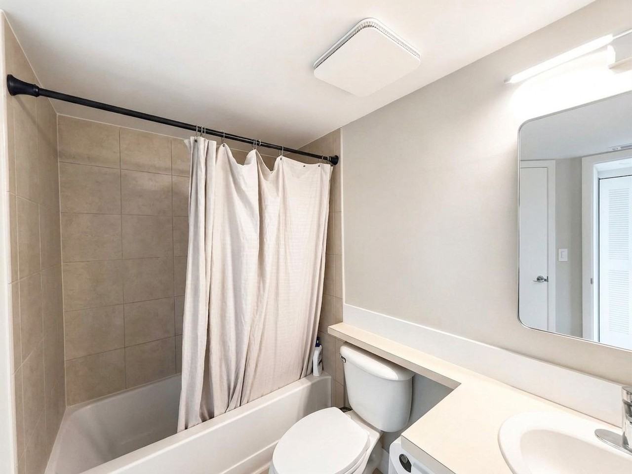 150 Santa Clara Dr #7 - Photo 6 of 12