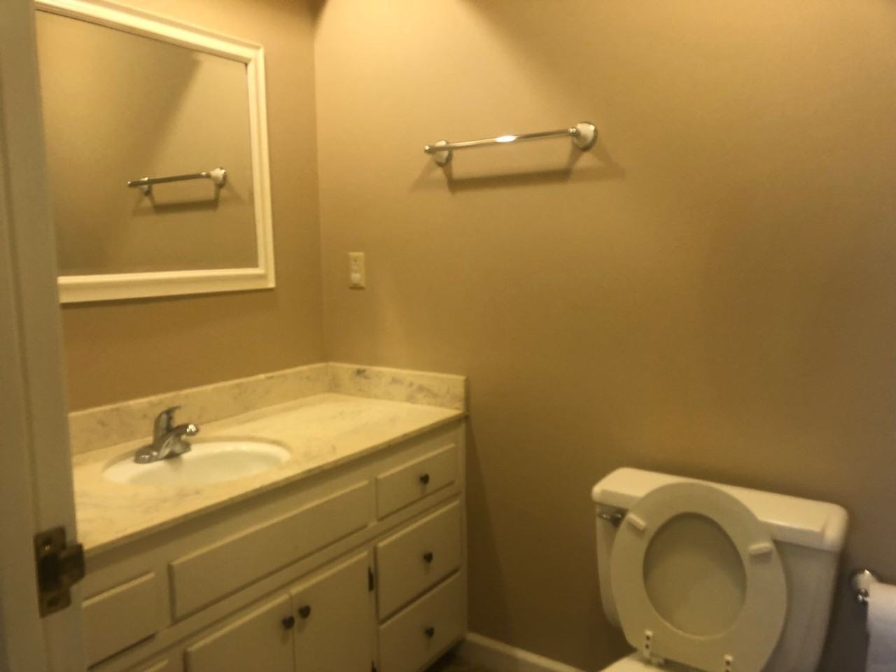 1518 S 11th St - Photo 5 of 13