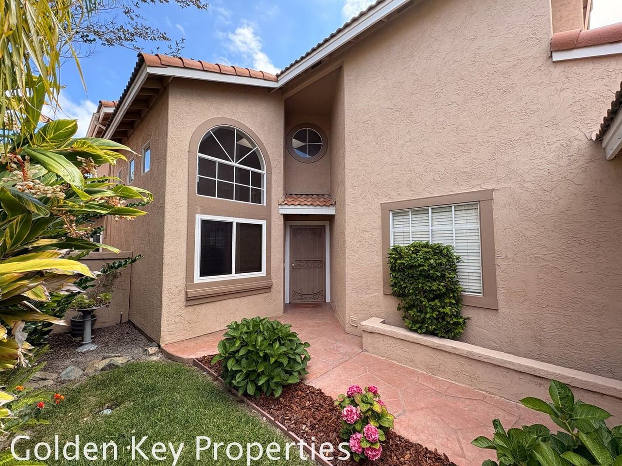 3274 San Tomas Dr - Photo 2 of 35