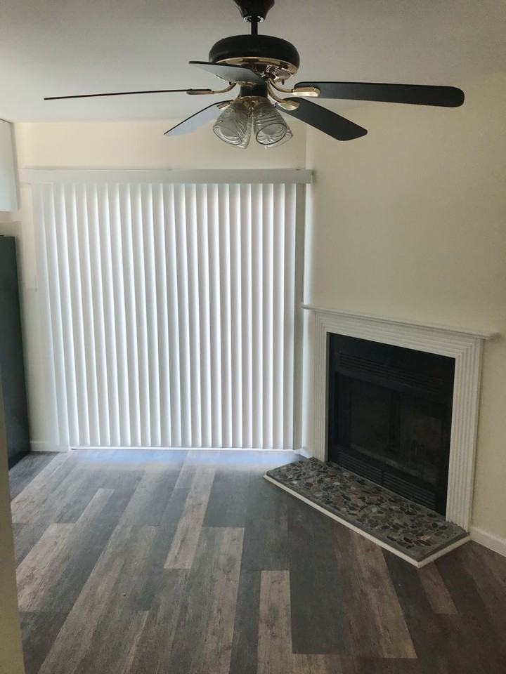 9 Stark Ct - Photo 4 of 11