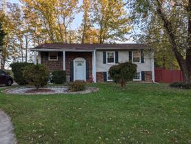 2504 Bristol Cir - Photo 1 of 1