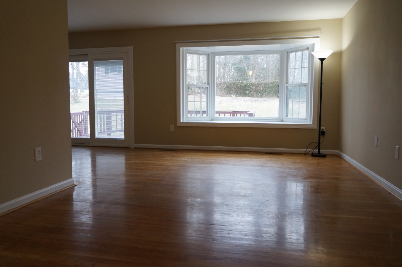 2504 Bristol Cir - Photo 4 of 23