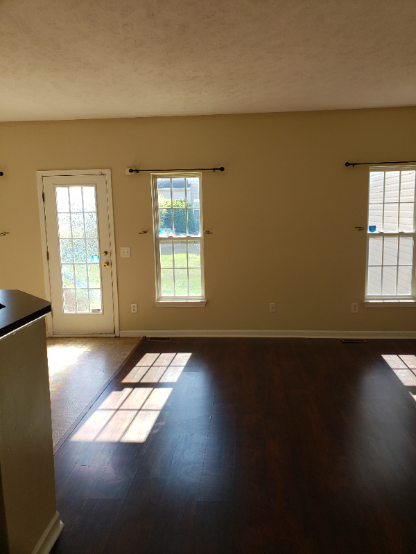11 Yellowstone Ct - Photo 7 of 25