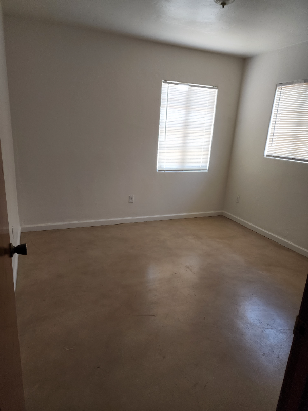 2531 N Edith Blvd - Photo 5 of 17