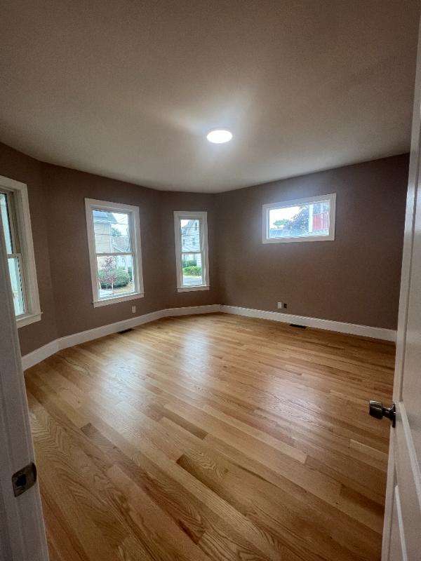 13 Newton St #1 - Photo 7 of 9