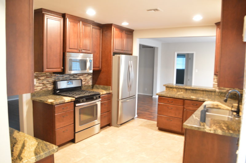 8221 E Windsor Ave - Photo 2 of 25