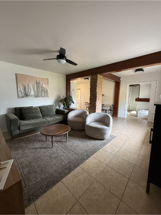 1015 E Citrus Way - Photo 3 of 18