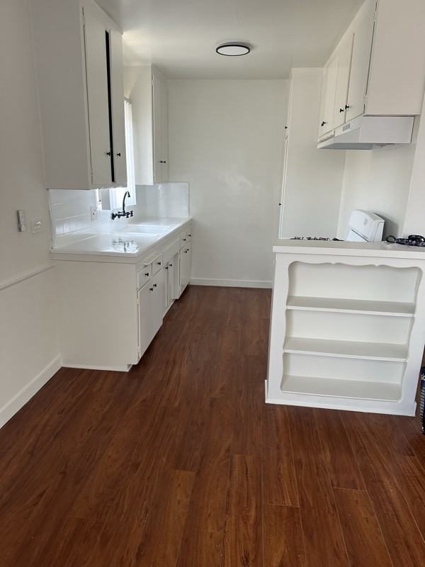 8120 Owensmouth Ave #2 - Photo 3 of 15