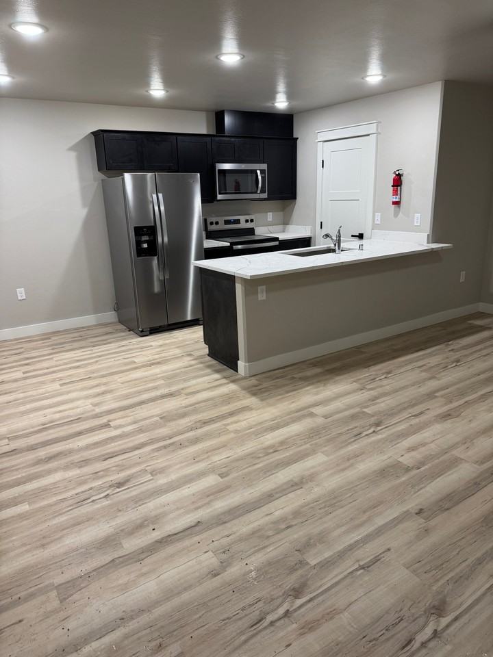 3450 S Caryshea St #7 - Photo 2 of 11