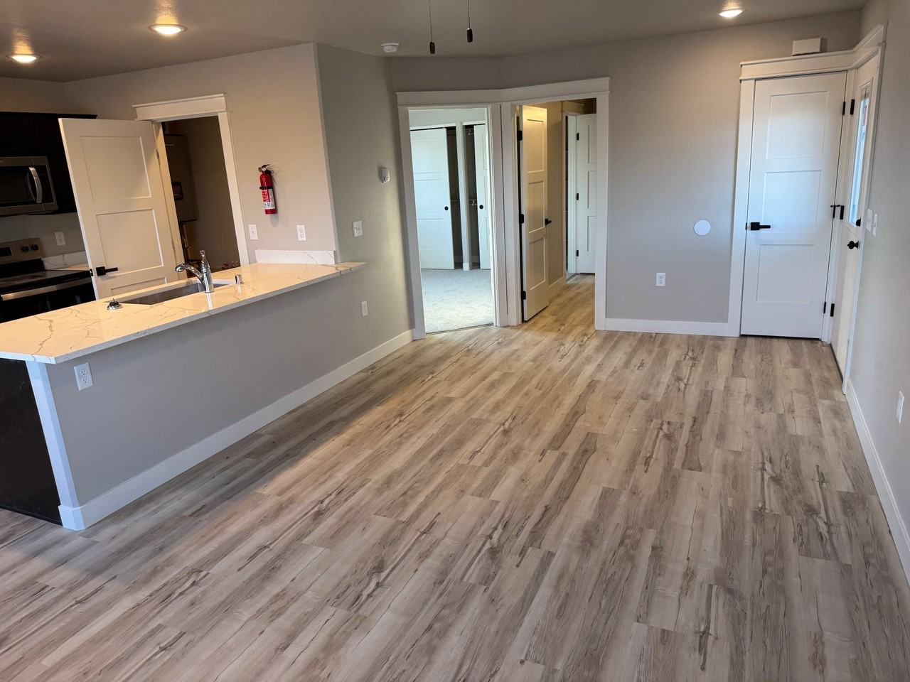 3450 S Caryshea St #7 - Photo 4 of 11