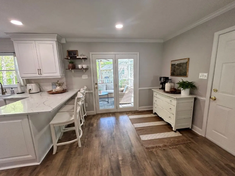 10821 Sunset Hills Dr - Photo 4 of 20
