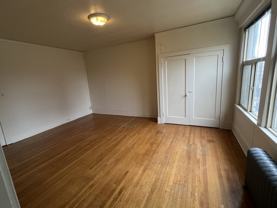 1305 Ne 45th St #E - Photo 1 of 1