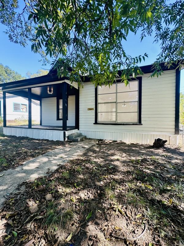 2300 Bryant St - Photo 2 of 20