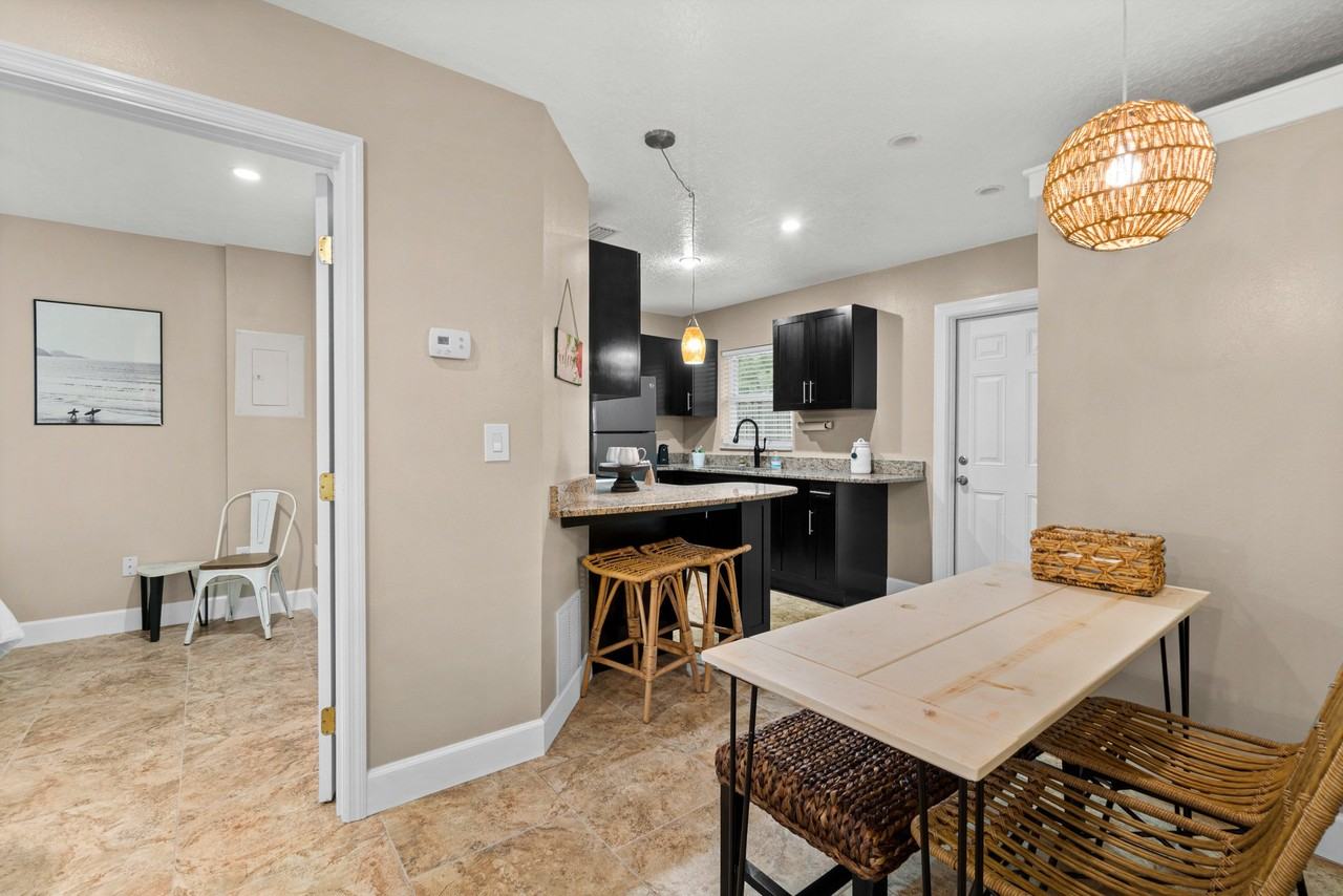 1676 Pineappke Ave Melbourne Florida #1676 - Photo 5 of 10