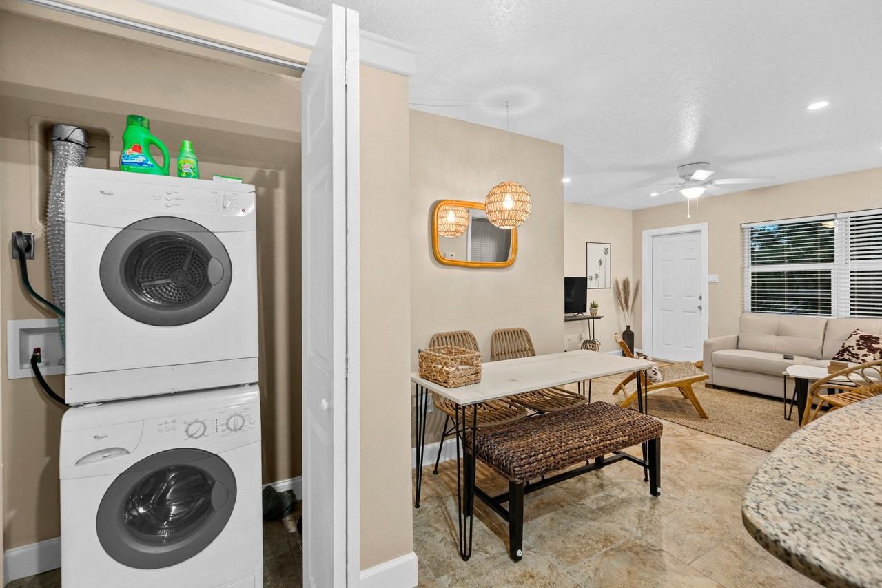 1676 Pineappke Ave Melbourne Florida #1676 - Photo 6 of 10