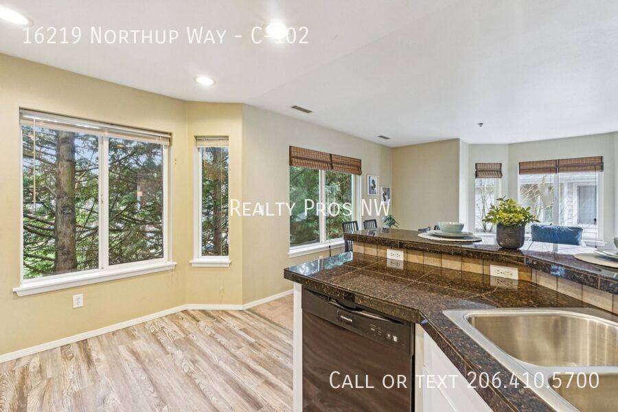 16219 Northup Way #C102 - Photo 6 of 39