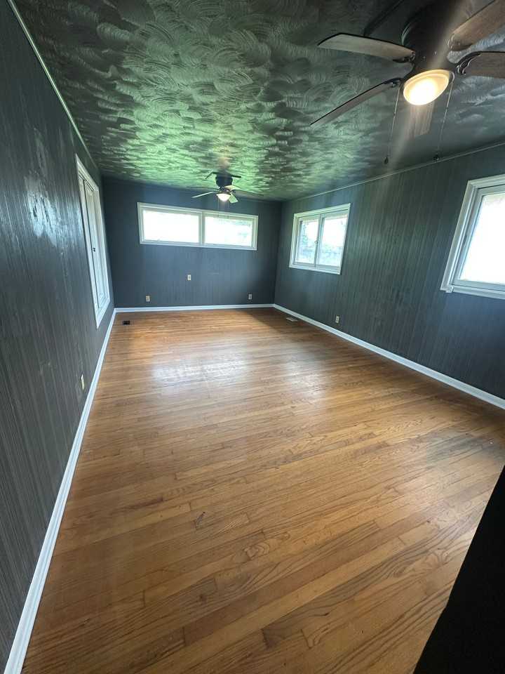 3306 Harvey Rd - Photo 5 of 12