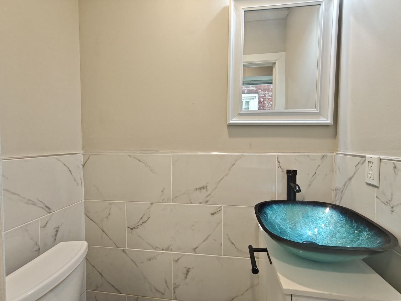 1922 N Marshall St - Photo 7 of 11