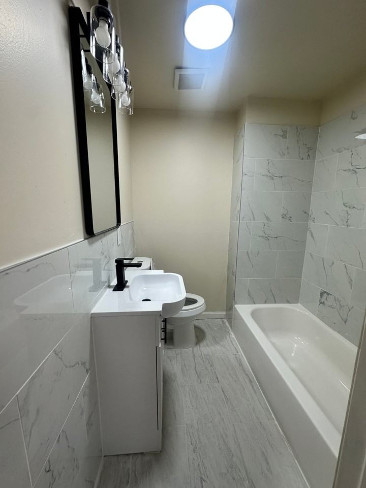 144 Huntington Ter #2L - Photo 6 of 9