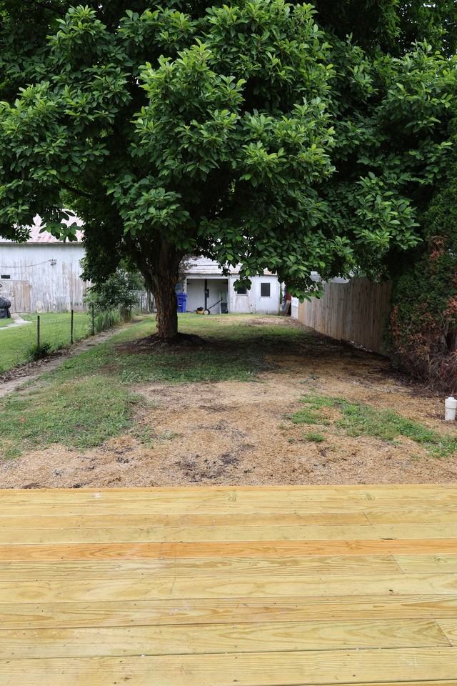 5247 Lincoln Hwy W - Photo 2 of 17