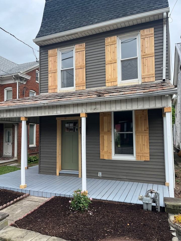 5247 Lincoln Hwy W - Photo 3 of 17