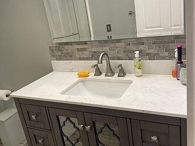 21 Brittany Cir - Photo 3 of 10