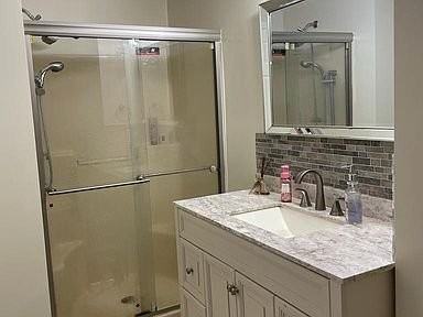 21 Brittany Cir - Photo 4 of 10