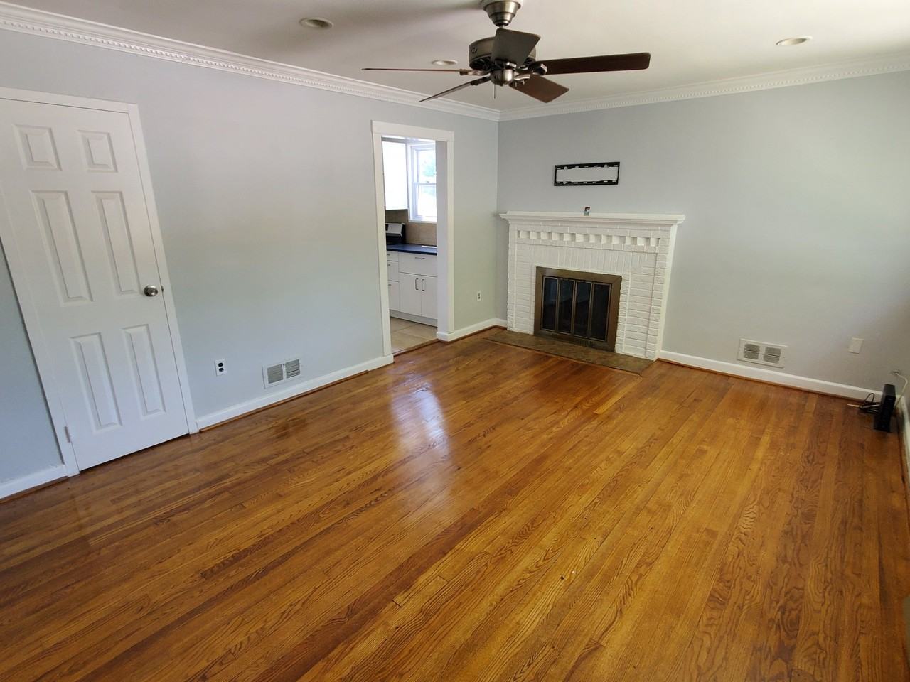 1937 Lebanon St - Photo 3 of 7