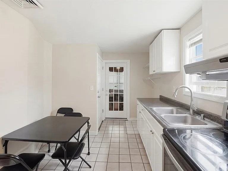 25 East St #2 - Photo 7 of 12