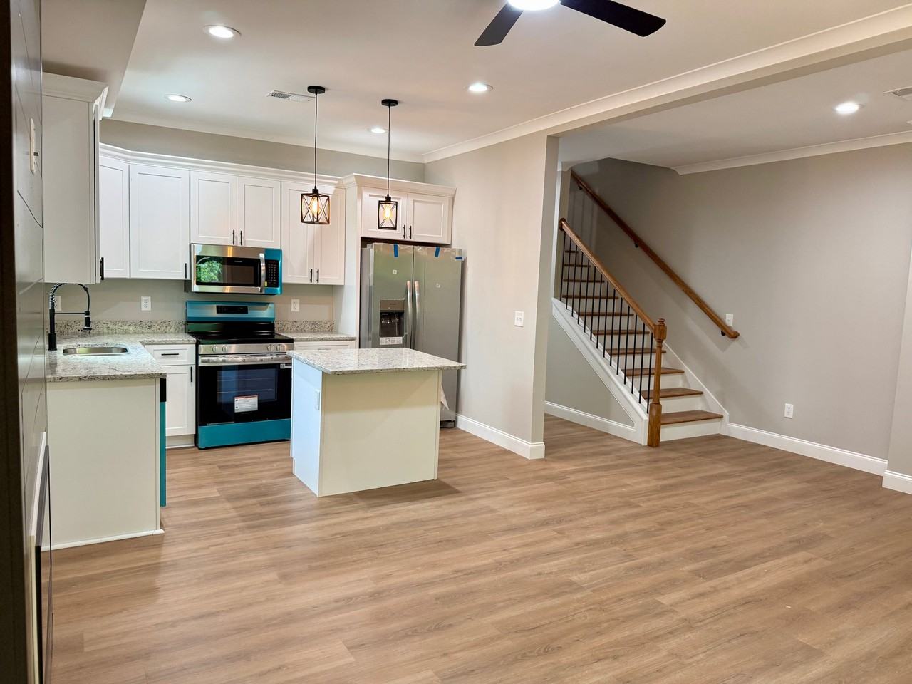 224 Brad St #A - Photo 3 of 12