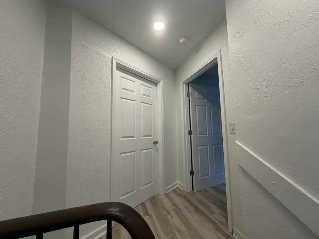 725 S 7th St #4 - Photo 3 of 12