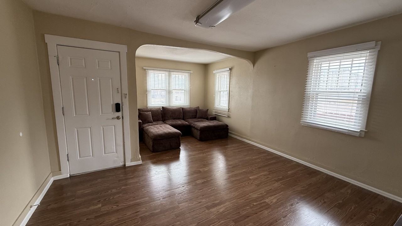 817 23rd St #NA - Photo 2 of 16