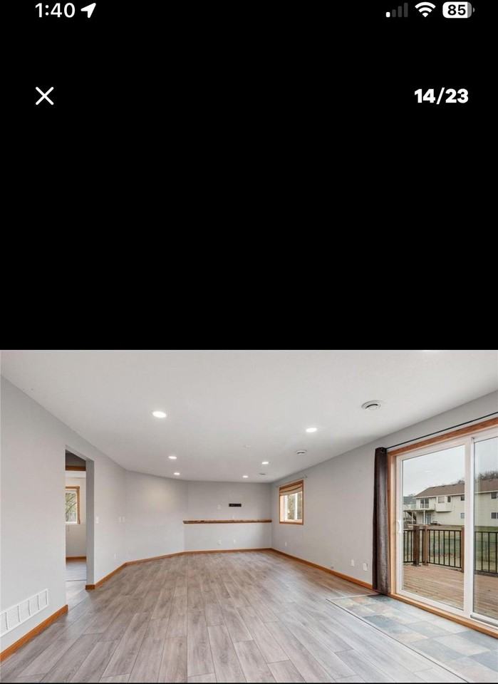 13505 3rd Ave S - Photo 5 of 9