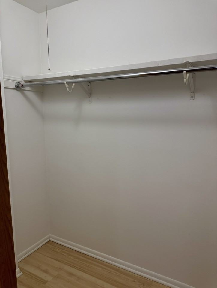 5446 W Gale St #1C - Photo 4 of 14