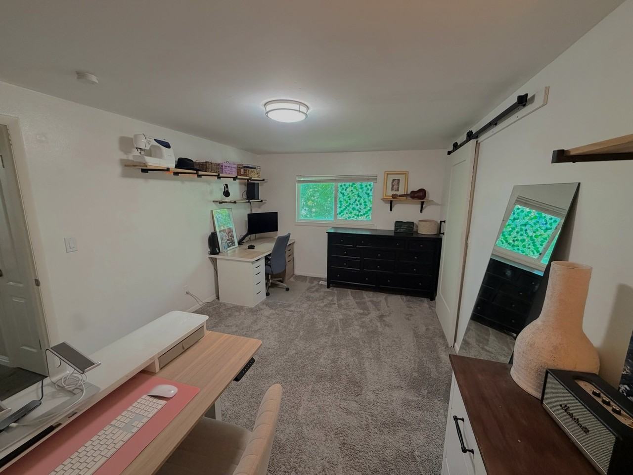 4538 S St #6 - Photo 6 of 19