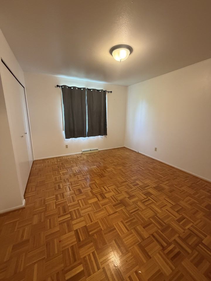 113 Crusader Ave #1 - Photo 4 of 17
