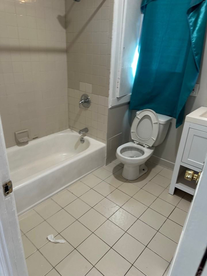 85 Hague St #2 - Photo 6 of 16
