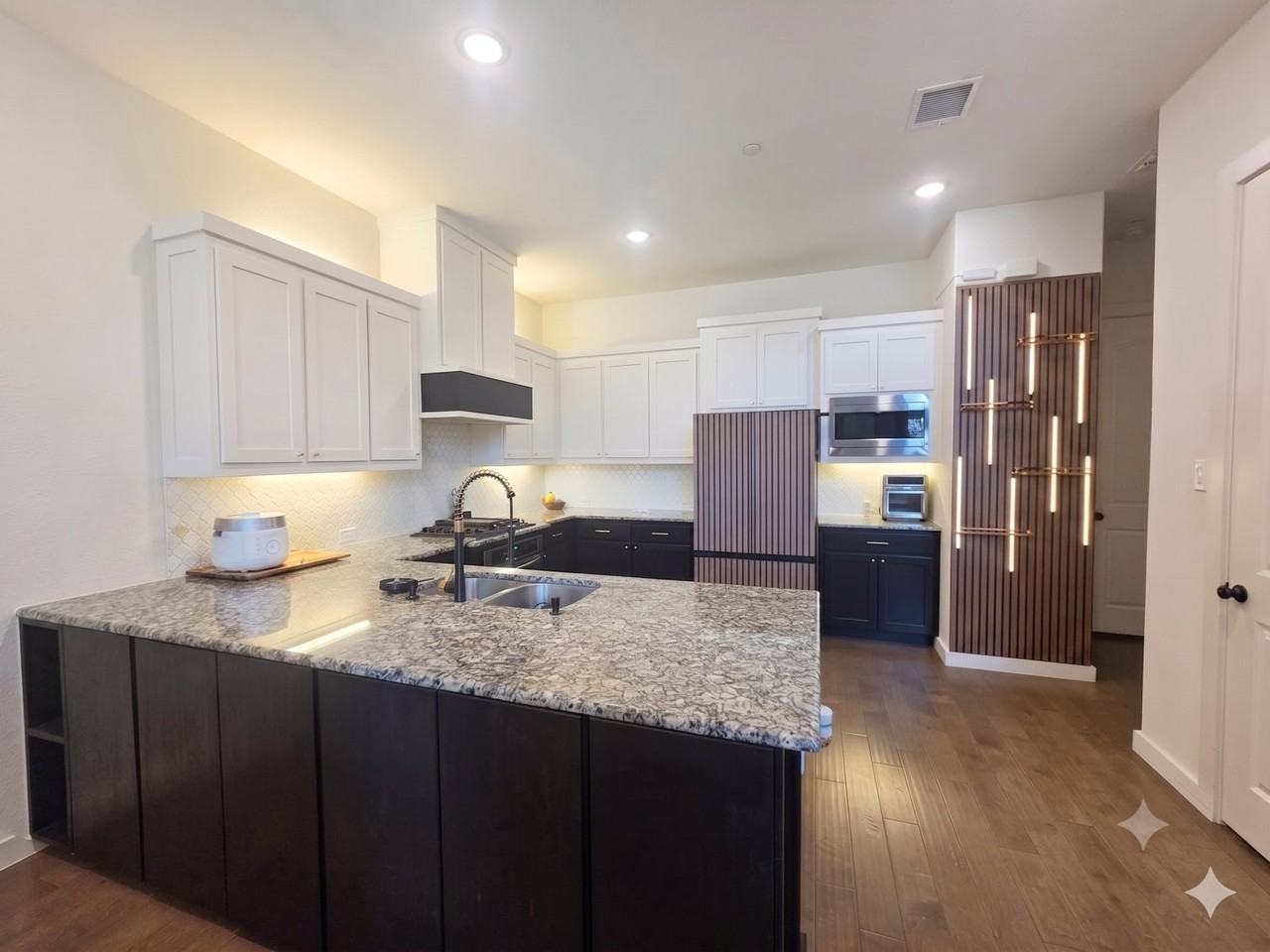 7286 Sprangletop St - Photo 5 of 17