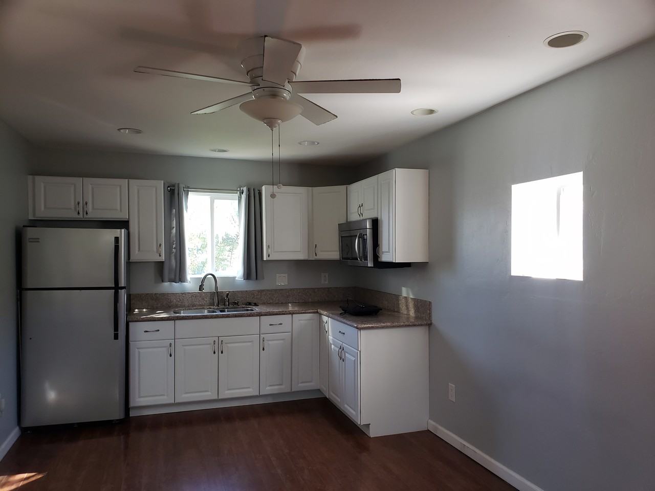 1342 Tower Dr #NA - Photo 3 of 9