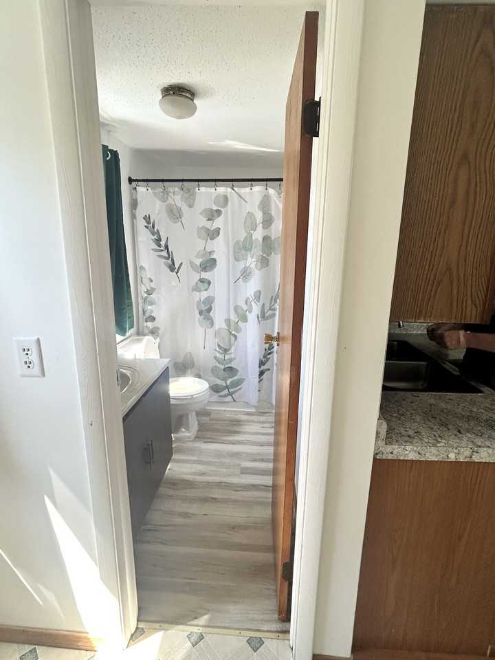 706 S Monroe St #3 - Photo 7 of 13