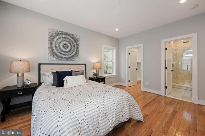 1909 Capitol Ave Ne #1 - Photo 6 of 17
