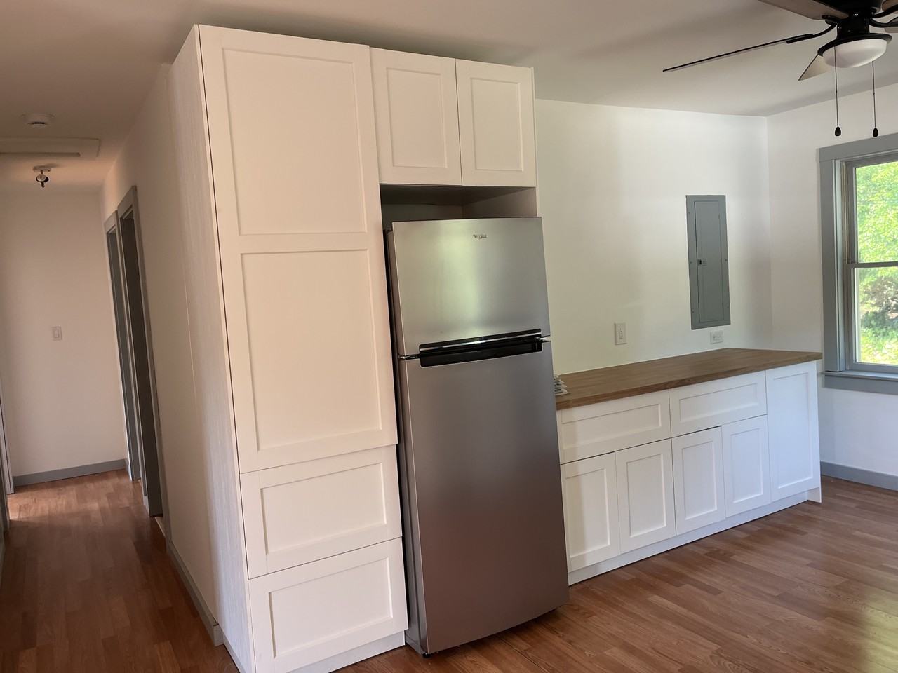 191 Iron St - Photo 2 of 7