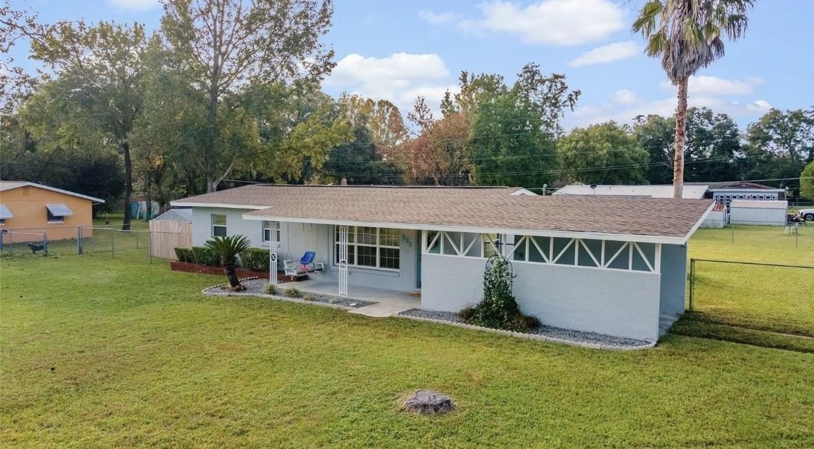 900 Ne 44th St #NA - Photo 2 of 12