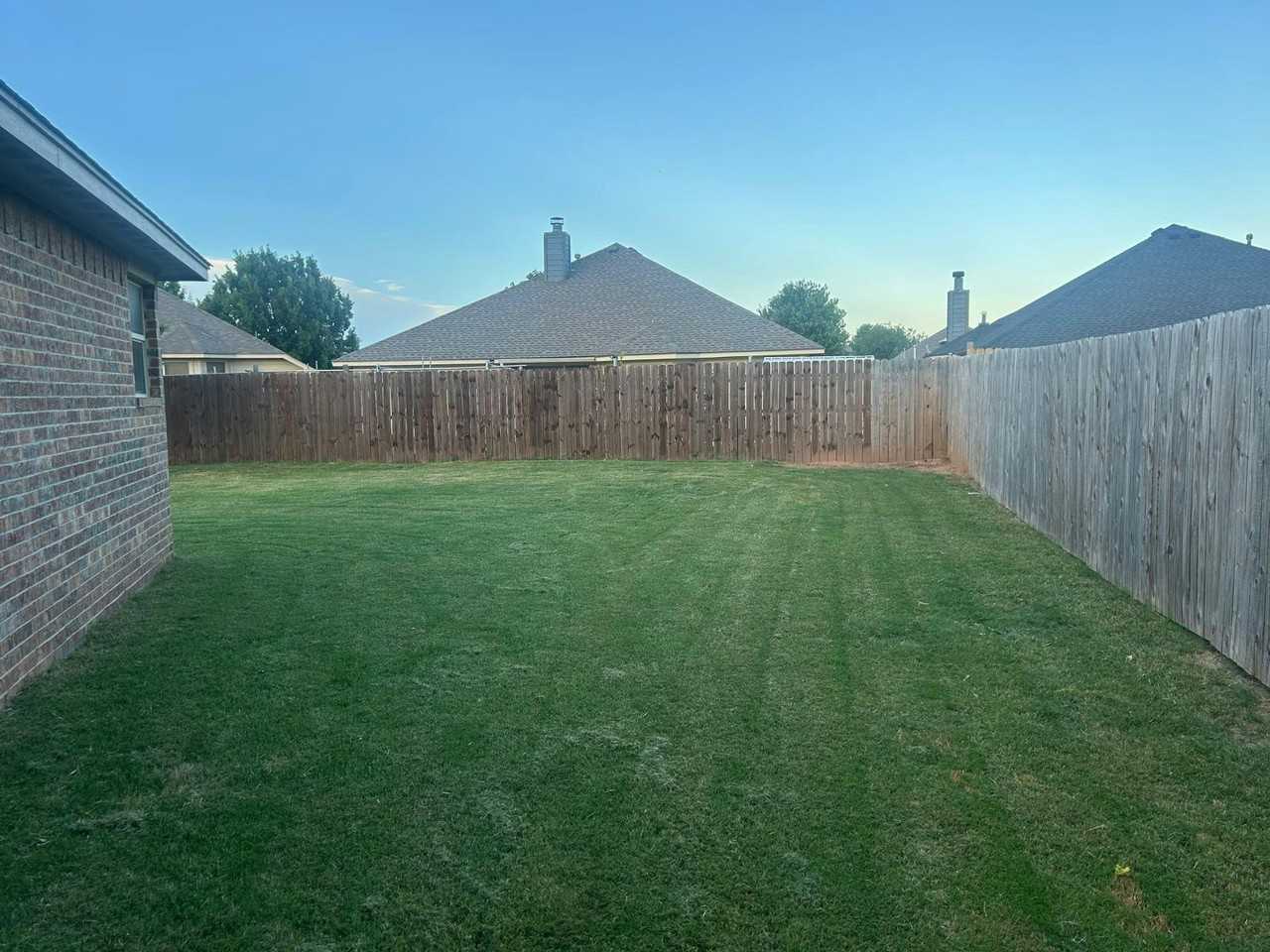 2400 Rookhaven Ln - Photo 7 of 35